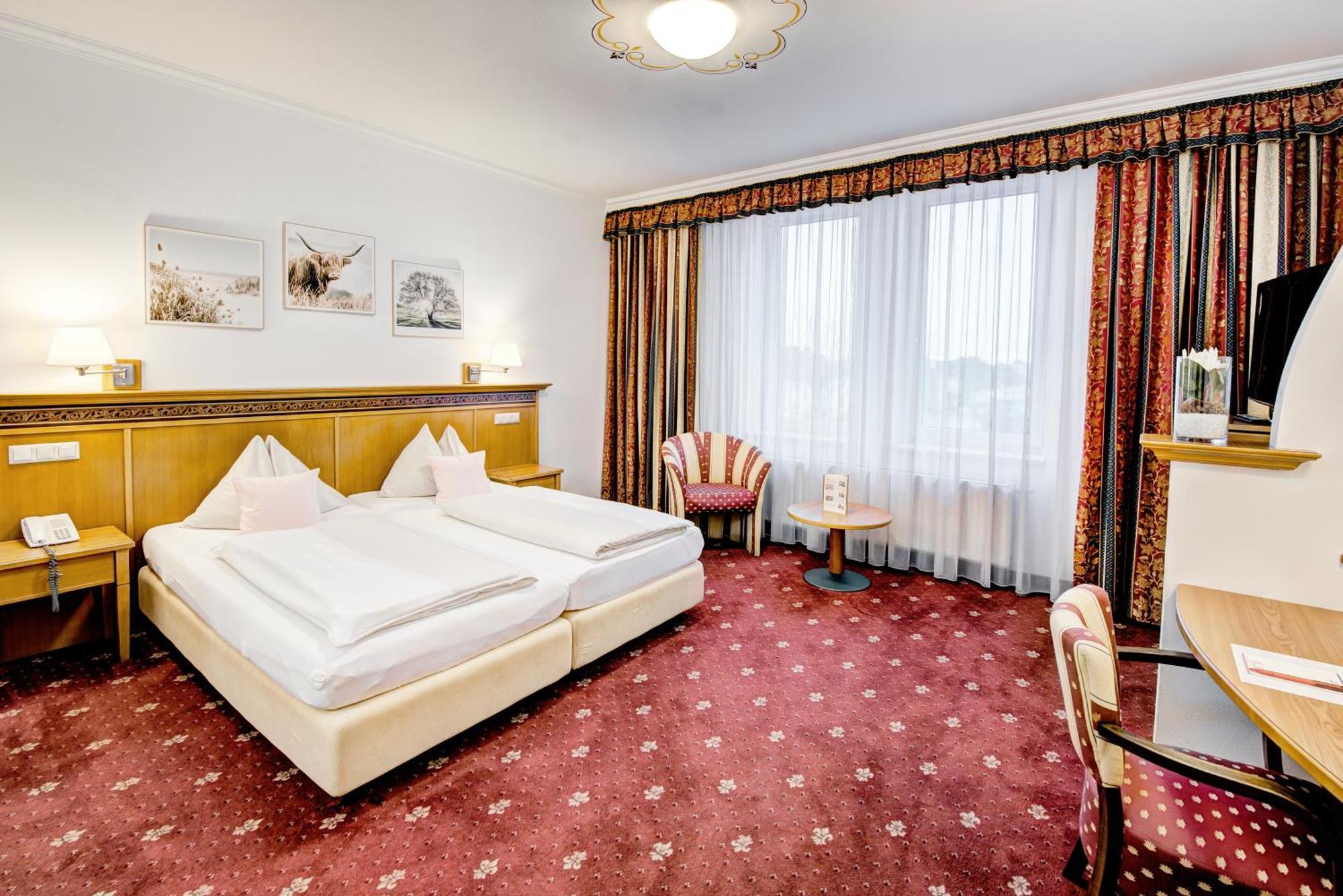 Hotel Alexandra Wels Kültér fotó